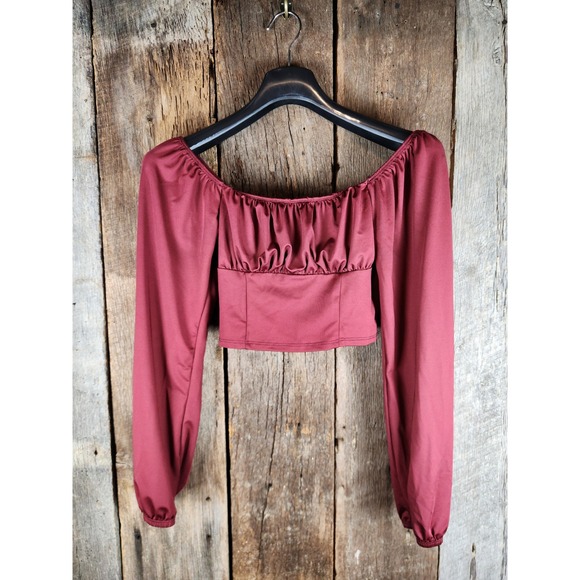 live in the moment Tops - Live In The Moment Crop‎ Top Small Womens Burgundy Off Shoulder Ruched